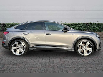 Used Audi Q4 e-tron 2024 for sale - 79305418: Photo