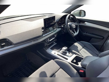 Used Audi Q5 2023 for sale - 79108112: Photo