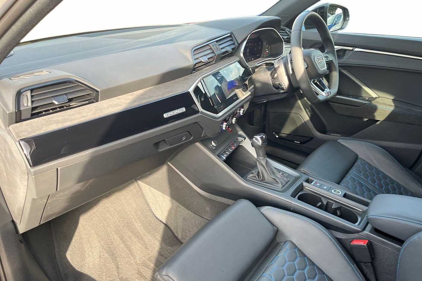 Used Audi RS Q3 2022 for sale - 77725171: Photo 2