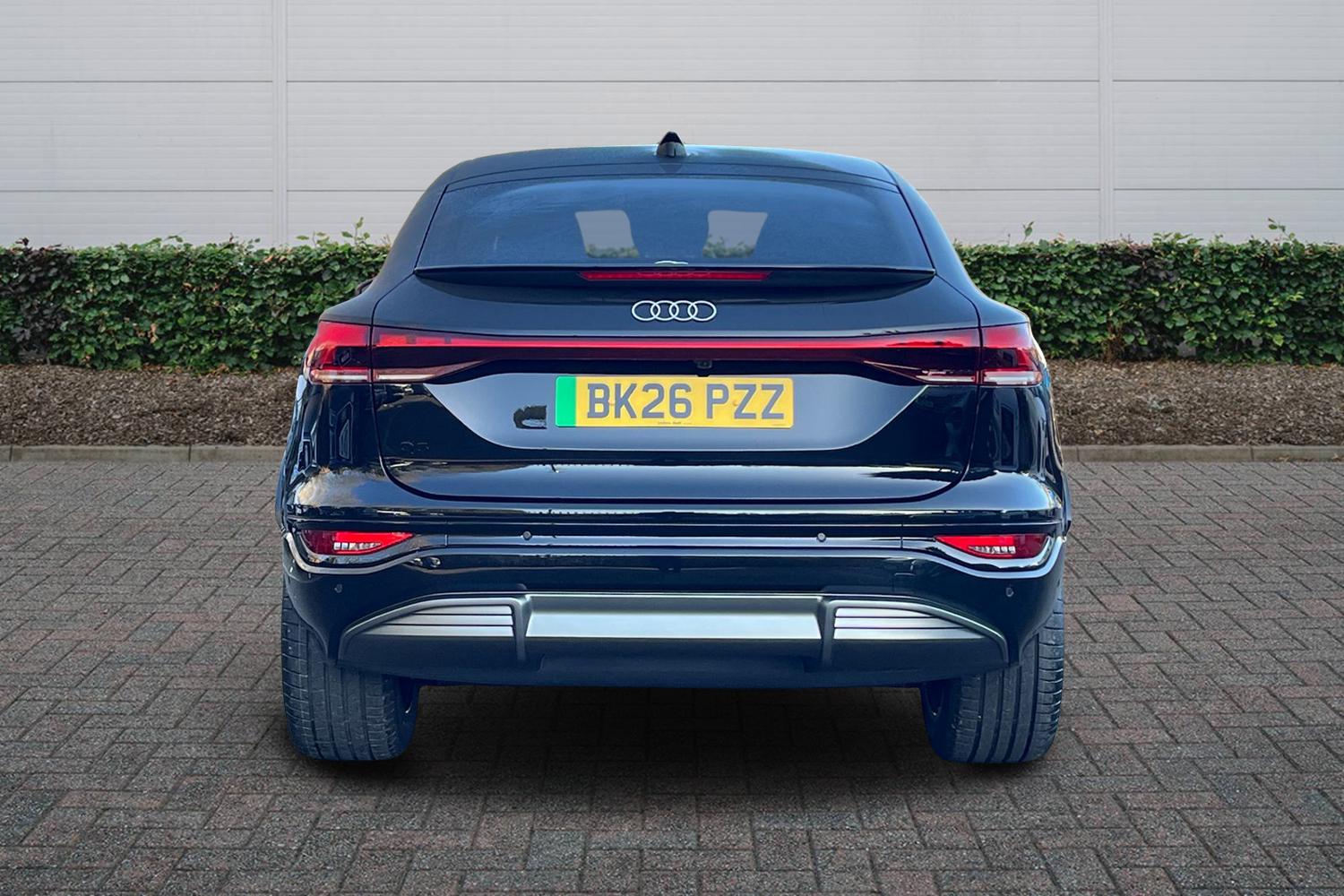 Used Audi Q6 e-tron 2026 for sale - 77941476: Photo 4