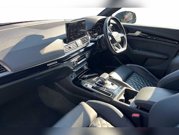 Used Audi Q5 2022 for sale - 79108108: Photo