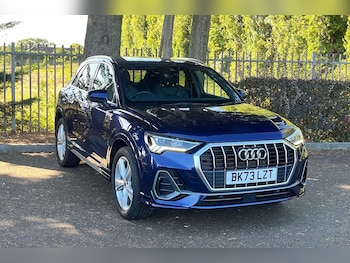 Audi - Q3