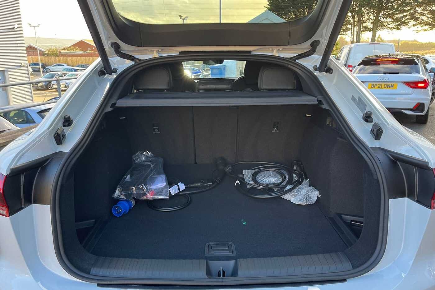 Used Audi Q6 e-tron 2025 for sale - 76888302: Photo 11