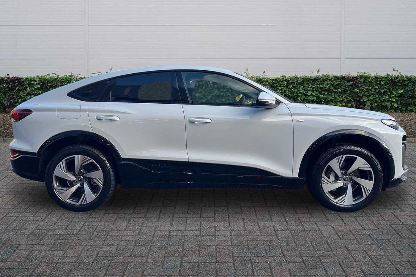 Used Audi Q6 e-tron 2025 for sale - 76888302: Photo 4