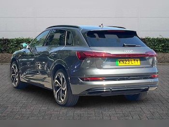 Used Audi e-tron 2023 for sale - 79213624: Photo