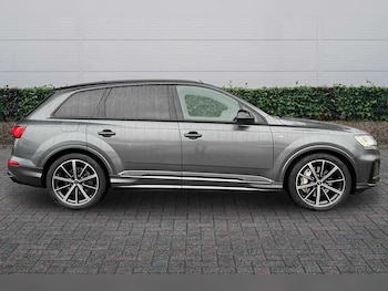Used Audi Q7 2020 for sale - 77013486: Photo