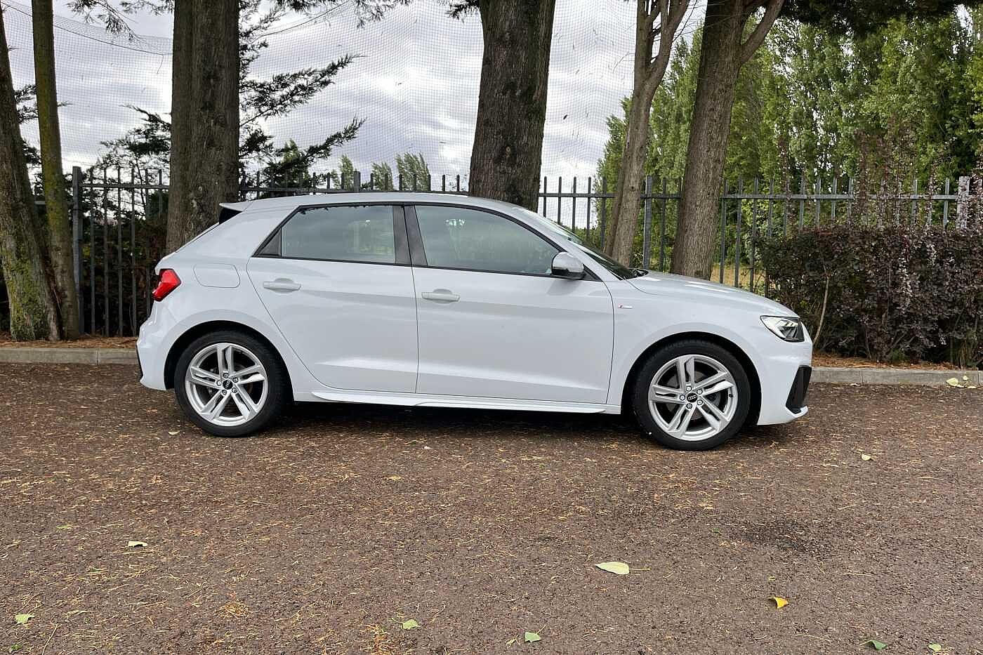 Used Audi A1 2022 for sale - 75842343: Photo 4