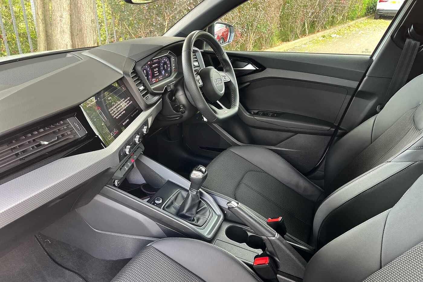 Used Audi A1 2023 for sale - 75842347: Photo 2