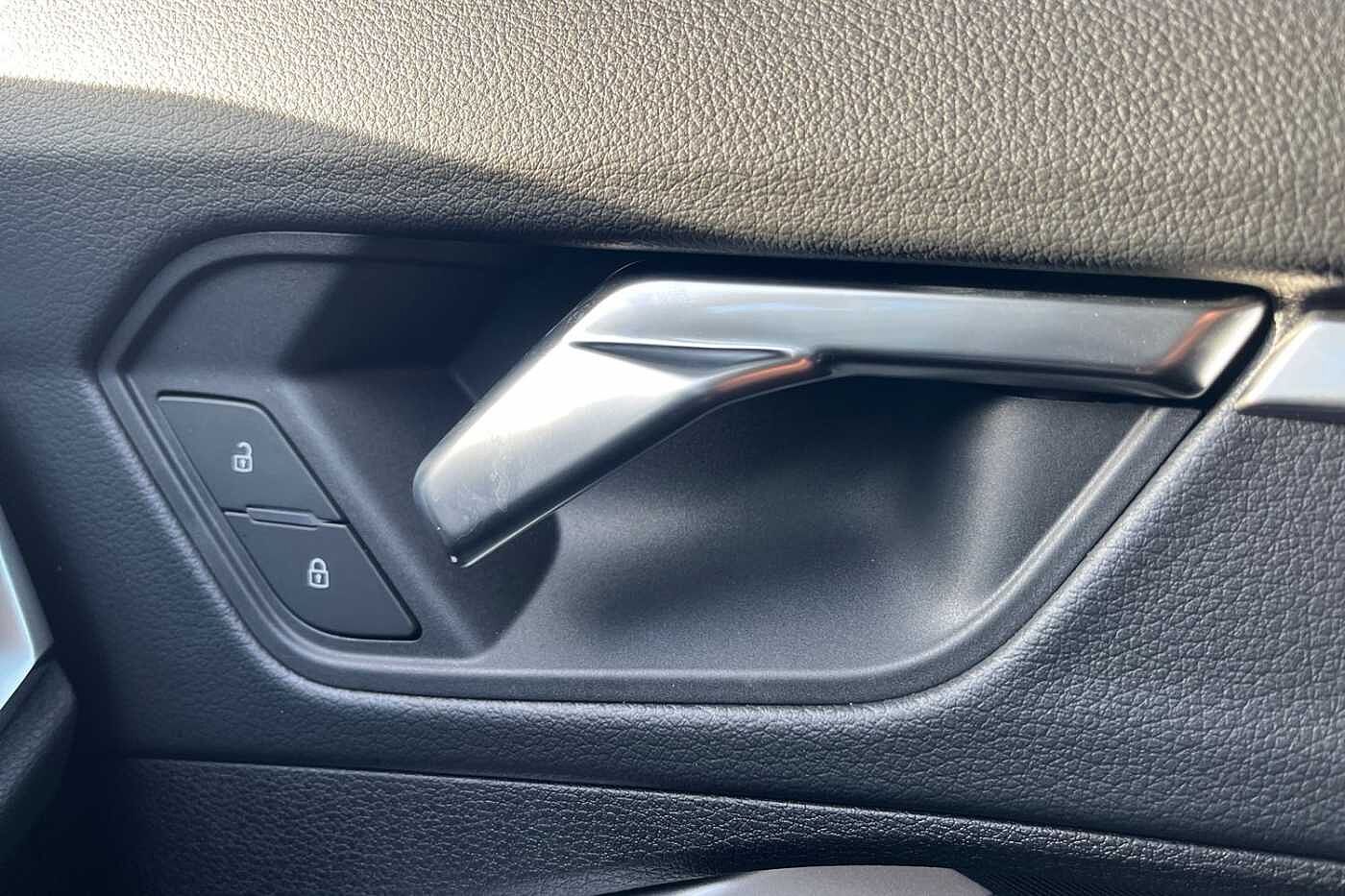 Used Audi Q3 2025 for sale - 76800562: Photo 16