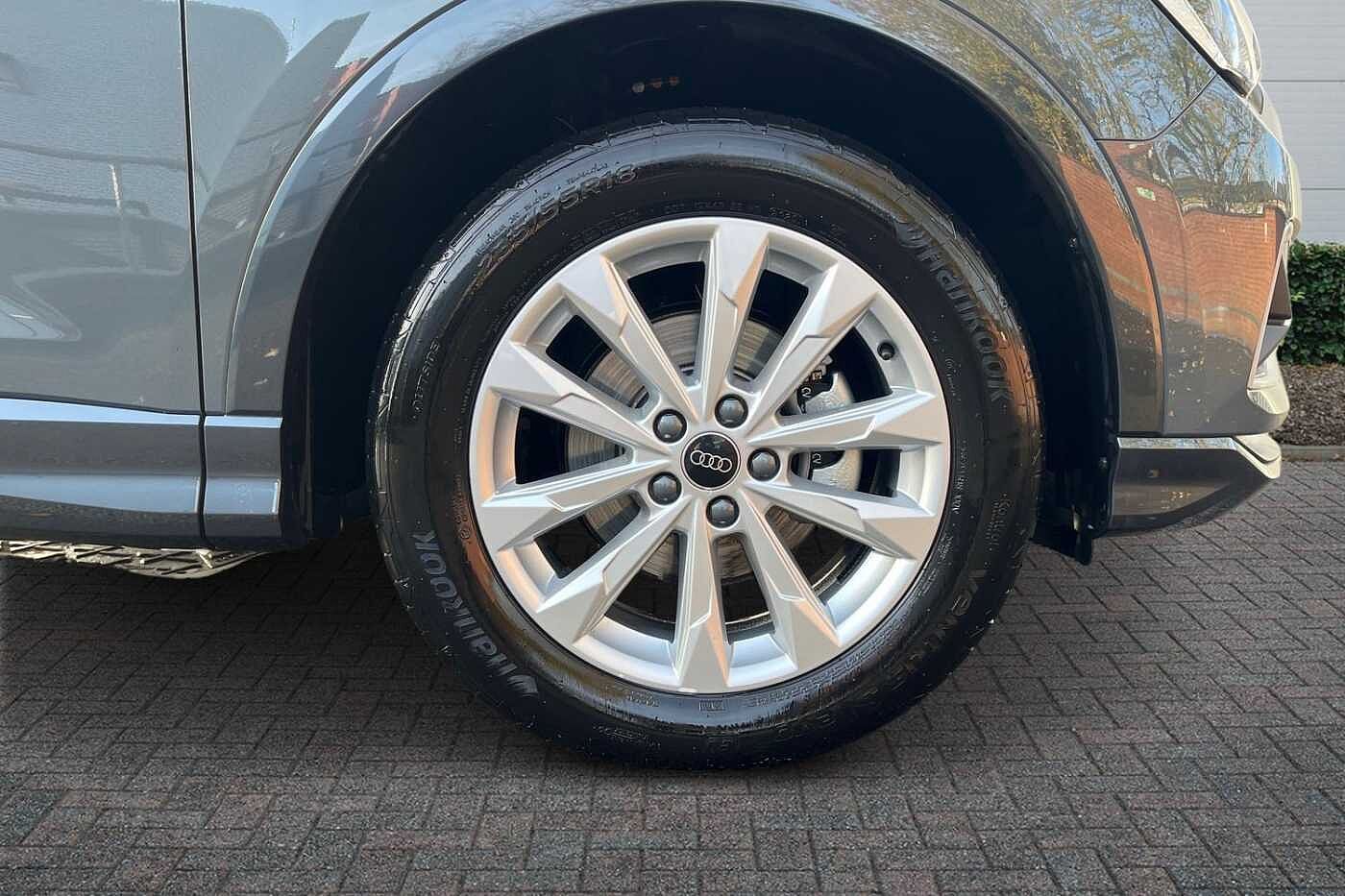 Used Audi Q3 2025 for sale - 76800562: Photo 5