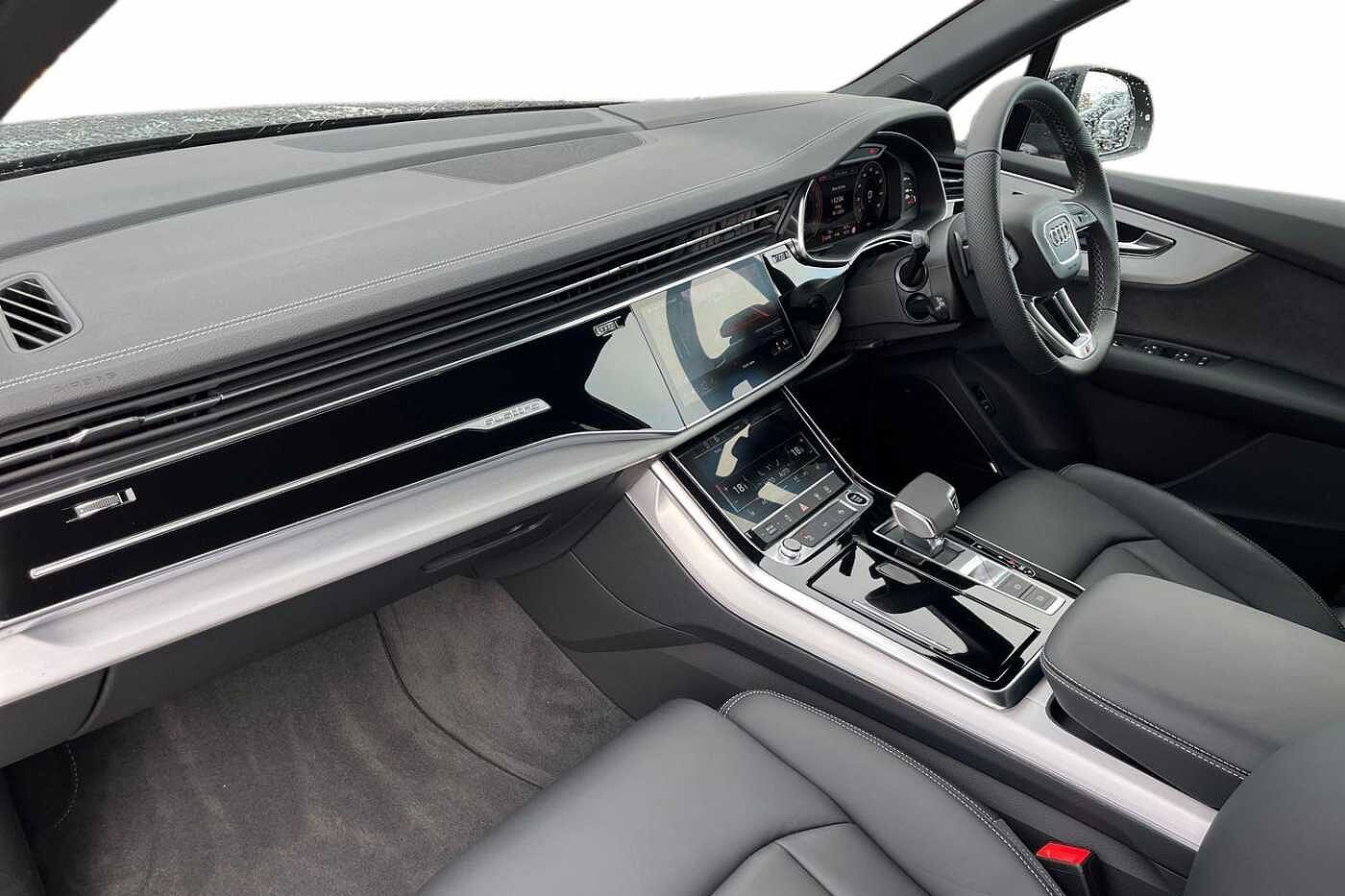 Used Audi Q7 2025 for sale - 77124426: Photo 2