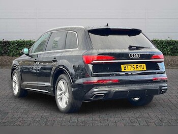 Used Audi Q7 2025 for sale - 77770665: Photo