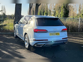 Used Audi Q7 2023 for sale - 76271567: Photo