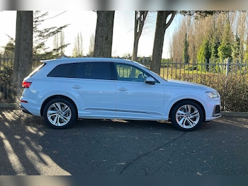 Used Audi Q7 2023 for sale - 76271567: Photo