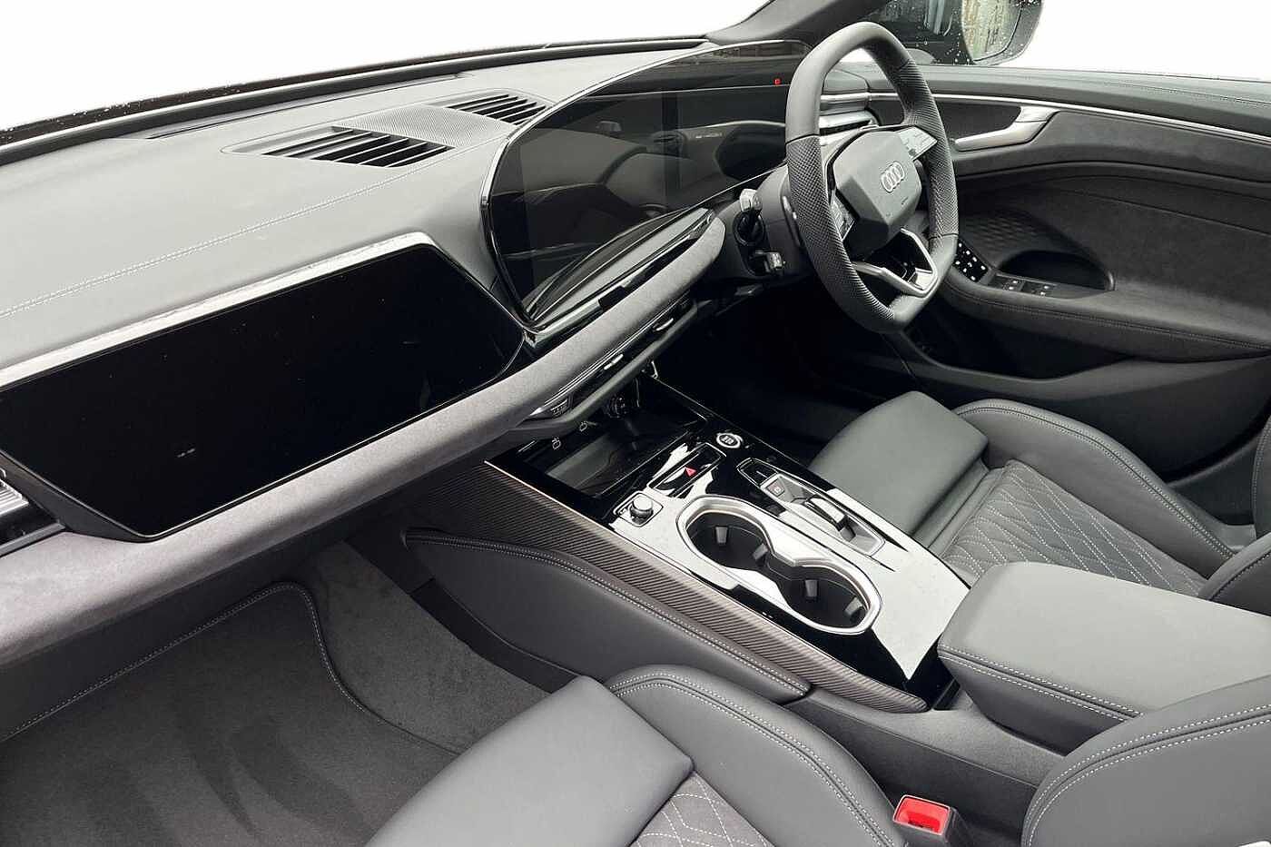 Used Audi A6 Saloon 2025 for sale - 77124813: Photo 2