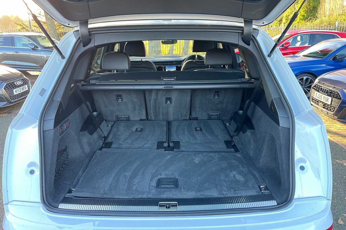 Used Audi Q7 2023 for sale - 77239248: Photo 12