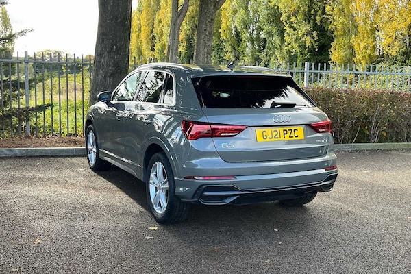 Used Audi Q3 2021 for sale - 76190695: Photo 3