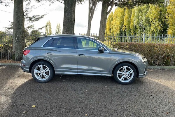 Used Audi Q3 2021 for sale - 76190695: Photo 4