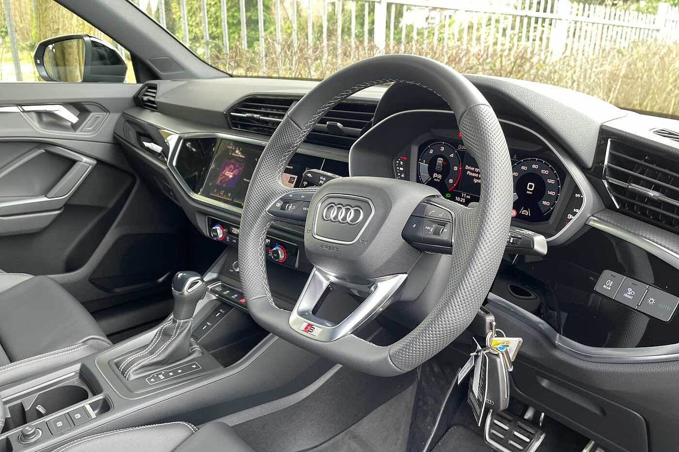 Used Audi Q3 2025 for sale - 77413065: Photo 6