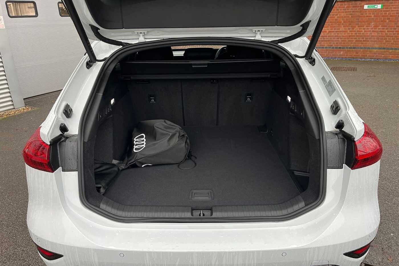 Used Audi A6 e-tron Avant 2025 for sale - 77145359: Photo 11