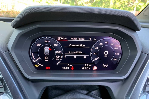 Used Audi Q4 e-tron 2025 for sale - 75155477: Photo 7