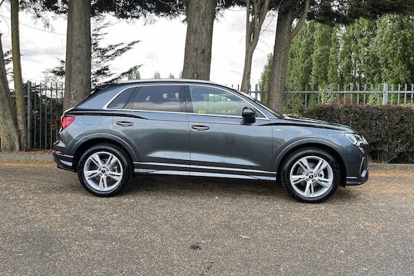 Used Audi Q3 2025 for sale - 75155421: Photo 4
