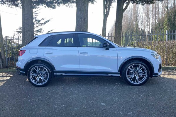 Used Audi Q3 2025 for sale - 74022010: Photo 4