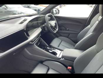Used Audi Q5 2025 for sale - 74852811: Photo