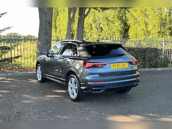 Used Audi Q3 2020 for sale - 76139712: Photo 3