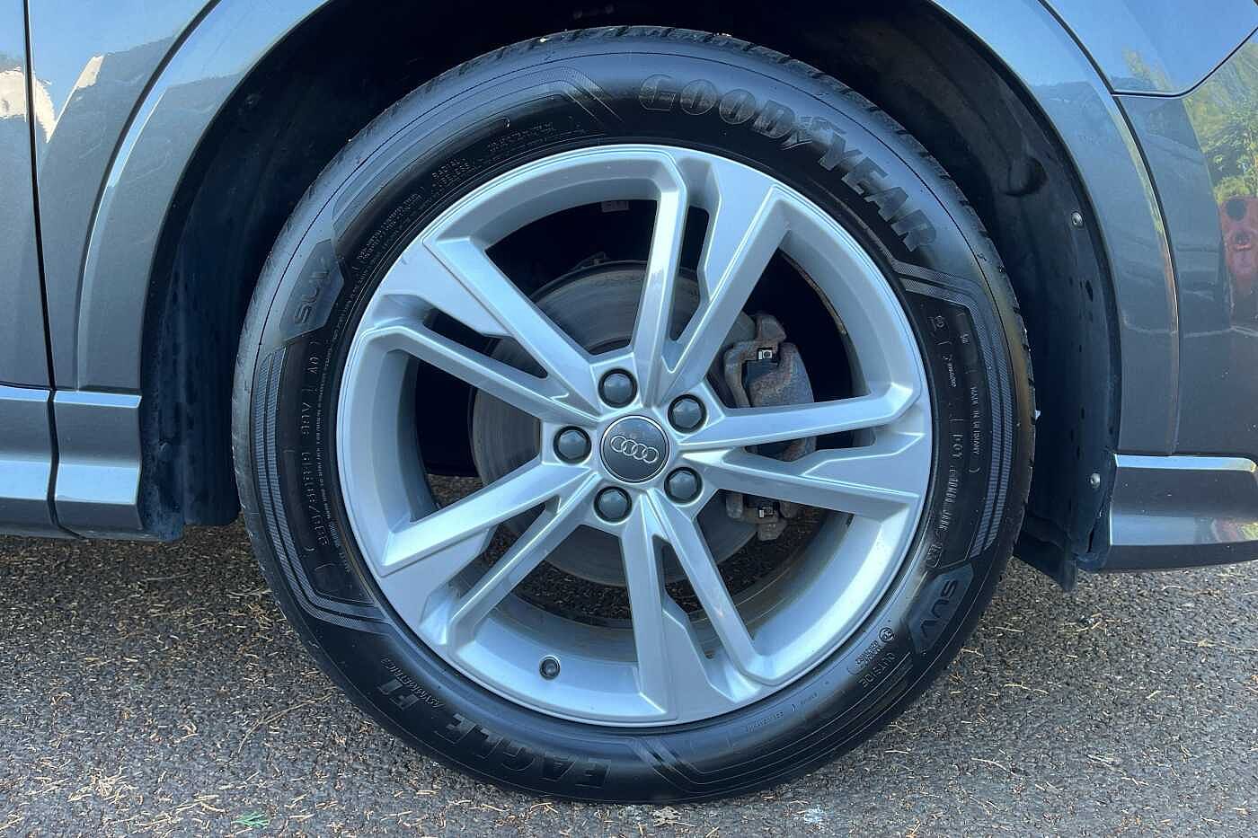 Used Audi Q3 2020 for sale - 76139712: Photo 5