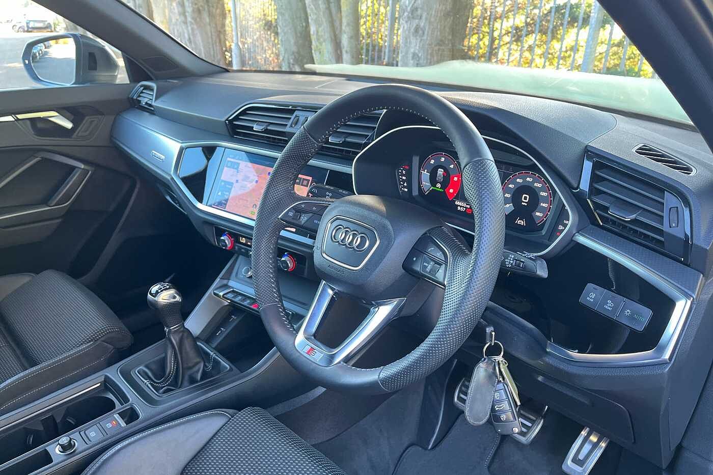 Used Audi Q3 2020 for sale - 76139712: Photo 6