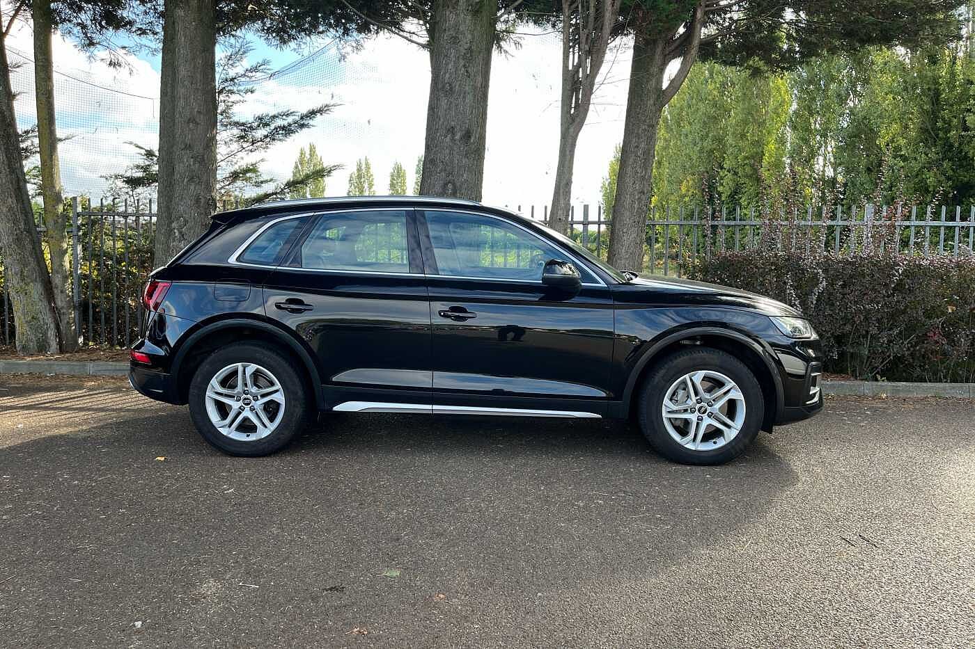 Used Audi Q5 2021 for sale - 76190726: Photo 4