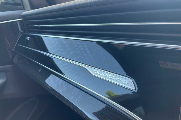 Used Audi Q8 2025 for sale - 75042343: Photo 17