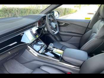 Used Audi Q8 2025 for sale - 75042343: Photo