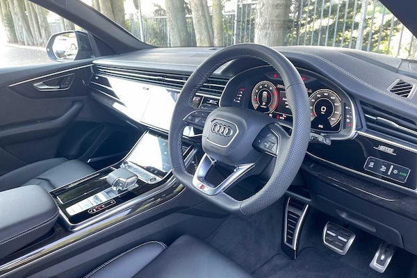 Used Audi Q8 2025 for sale - 75042343: Photo 6