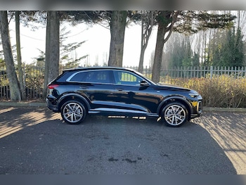 Used Audi Q5 2025 for sale - 76500867: Photo