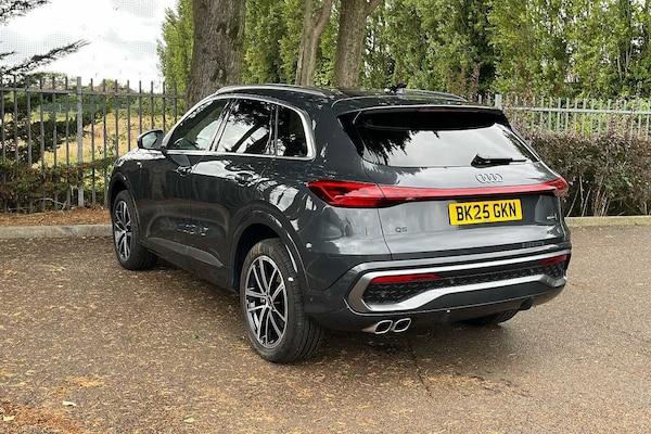 Used Audi Q5 2025 for sale - 76271501: Photo 3