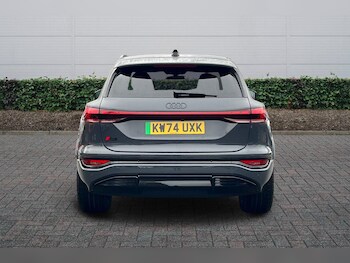 Used Audi Q6 e-tron 2024 for sale - 77470385: Photo