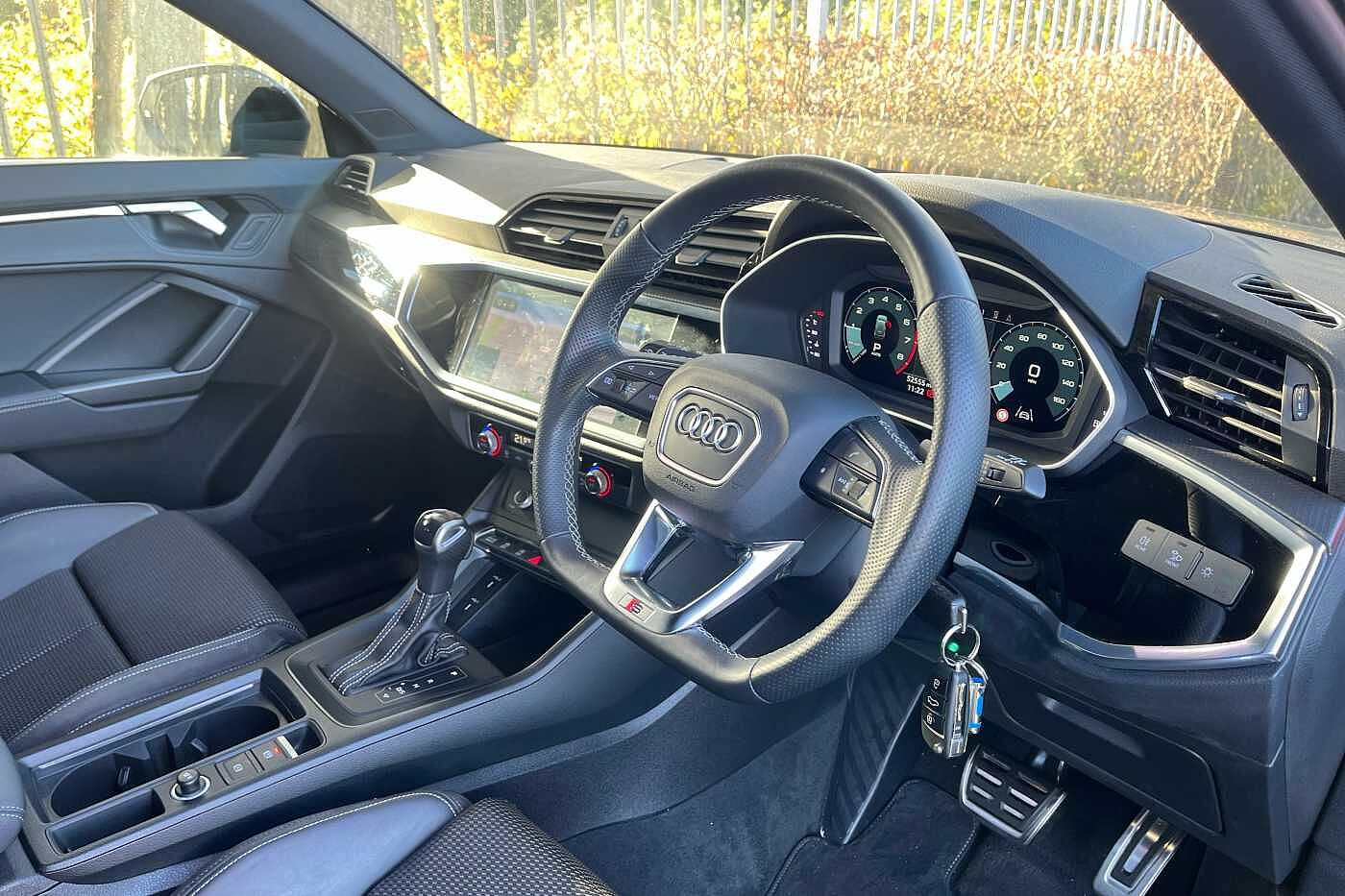 Used Audi Q3 2022 for sale - 76389704: Photo 6