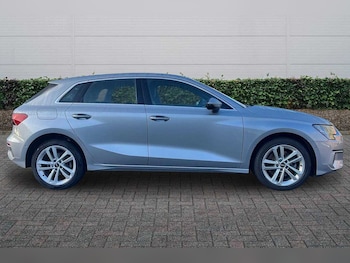 Used Audi A3 2021 for sale - 76800319: Photo