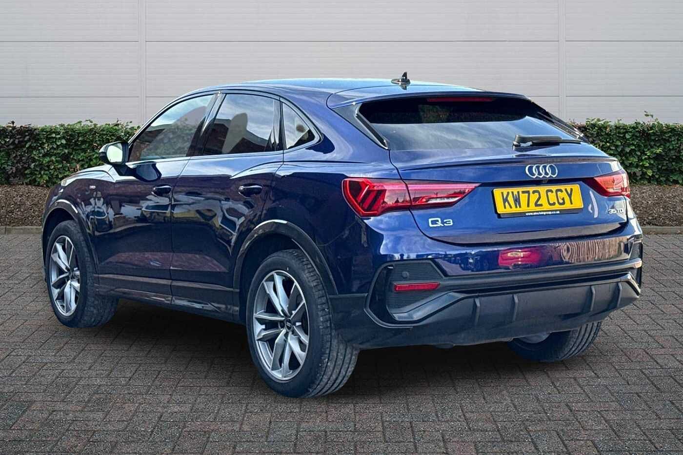 Used Audi Q3 2023 for sale - 77910670: Photo 3
