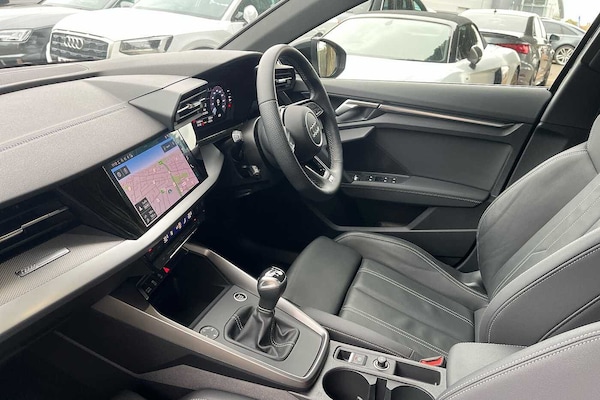 Used Audi A3 2023 for sale - 76190627: Photo 2