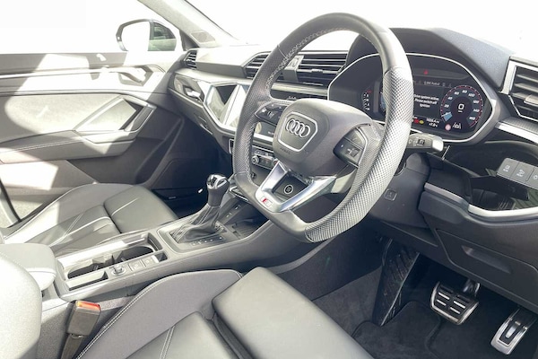 Used Audi Q3 2024 for sale - 74338247: Photo 6