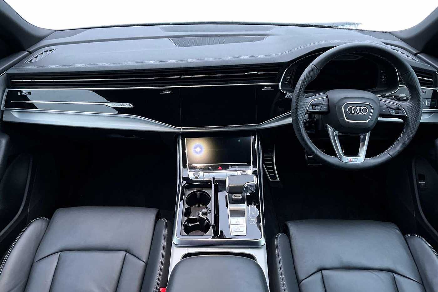 Used Audi Q8 2023 for sale - 77346408: Photo 9