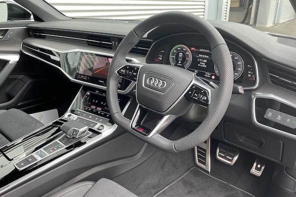 Used Audi A6 Saloon 2025 for sale - 74111762: Photo 6