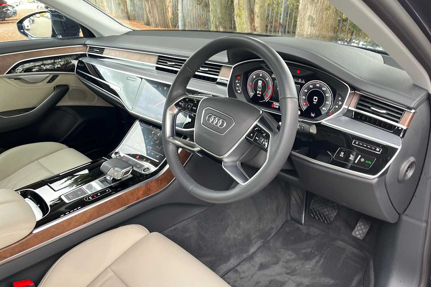 Used Audi A8 2023 for sale - 75814170: Photo 6