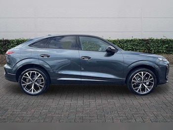 Used Audi Q3 2026 for sale - 77755086: Photo