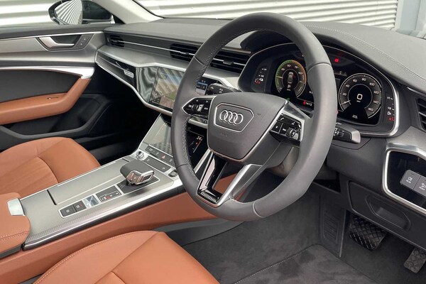Used Audi A6 Saloon 2025 for sale - 74295387: Photo 6