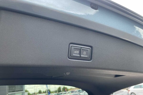 Used Audi Q4 e-tron 2025 for sale - 74839187: Photo 14