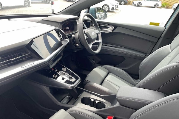 Used Audi Q4 e-tron 2025 for sale - 74839187: Photo 2